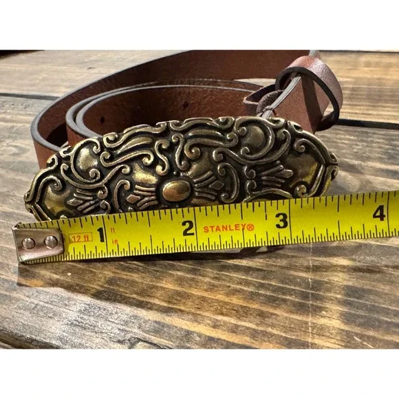 Women's Brown Leather Belt with Ornate Gold-Tone Decorative Buckle - Picture 12 of 12